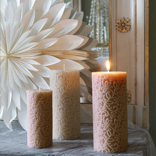 Bougie décorative Fleur rose foncé - Mathilde M