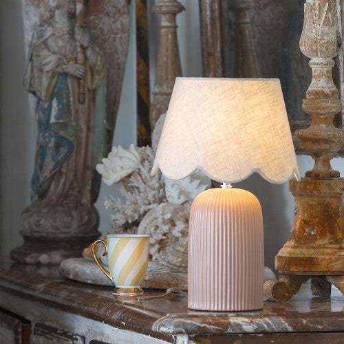 Lampe à poser Sibylle en céramique rose - Mathilde M