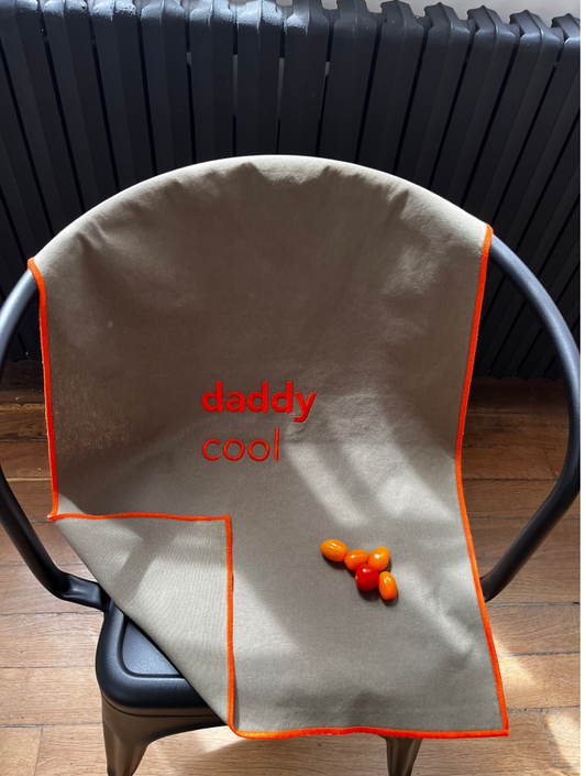 Torchon Brodé "Daddy Cool"