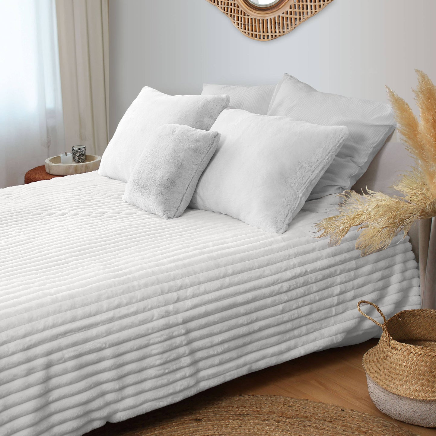Couverture Fausse fourrure, doublure flanelle, 180x220cm